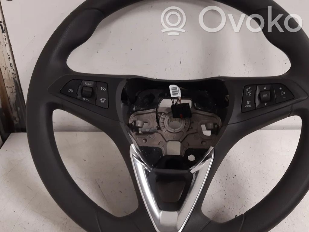 Ohjauspyörä   42476678