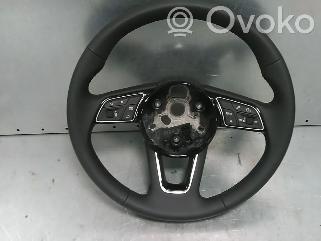 Audi Q2 - Stūre 