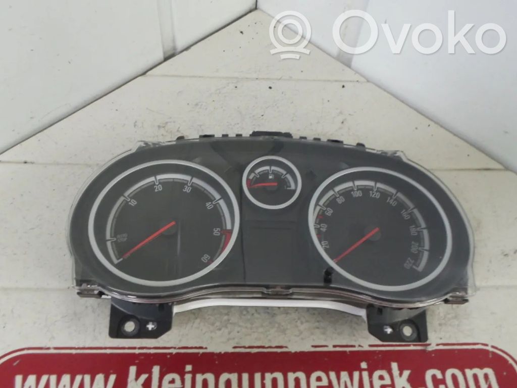 Opel Corsa D Speedometer (instrument cluster) 