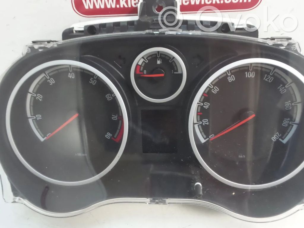 Opel Corsa D Licznik / Prędkościomierz 