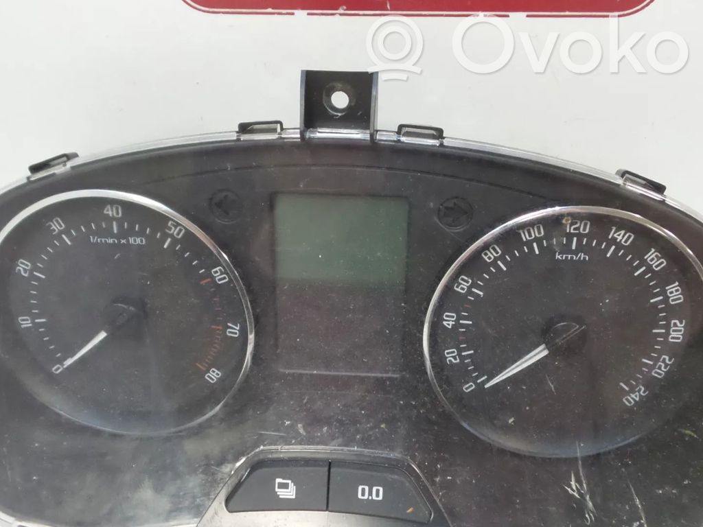 Skoda Fabia Mk2 (5J) Vitezometru (grup de instrumente)