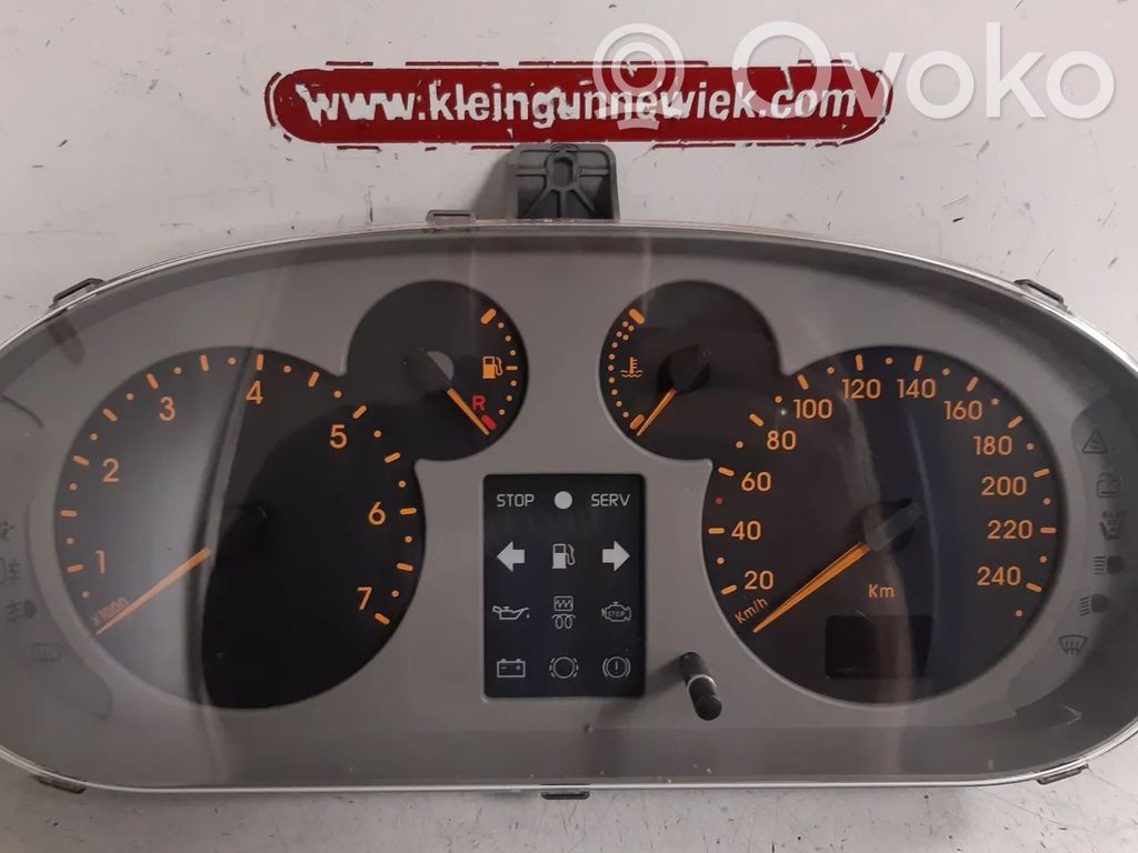 Renault Scenic I Geschwindigkeitsmesser Cockpit 