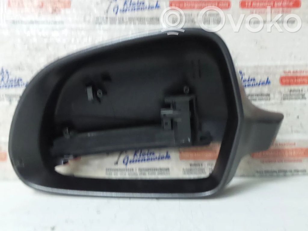 Audi A4 S4 B8 8K Element lusterka bocznego drzwi przednich 