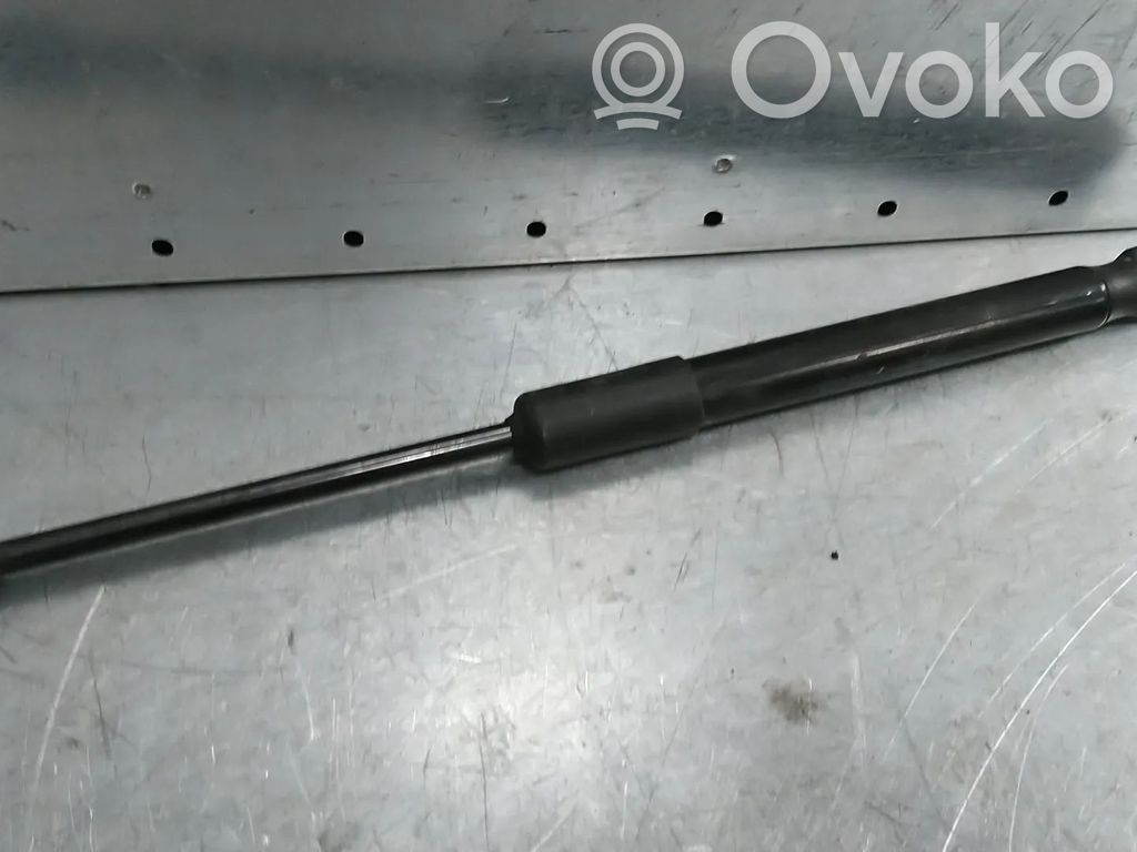 Audi A6 S6 C7 4G Siłownik maski przedniej