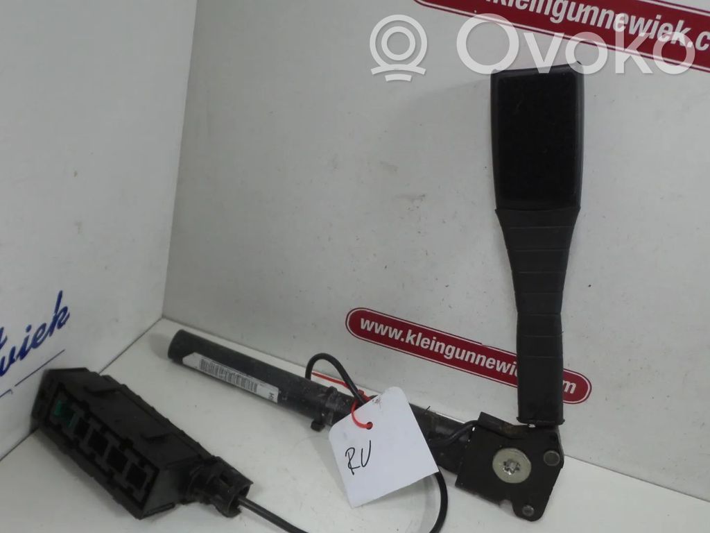 Opel Corsa D Hebilla del cinturón delantero 