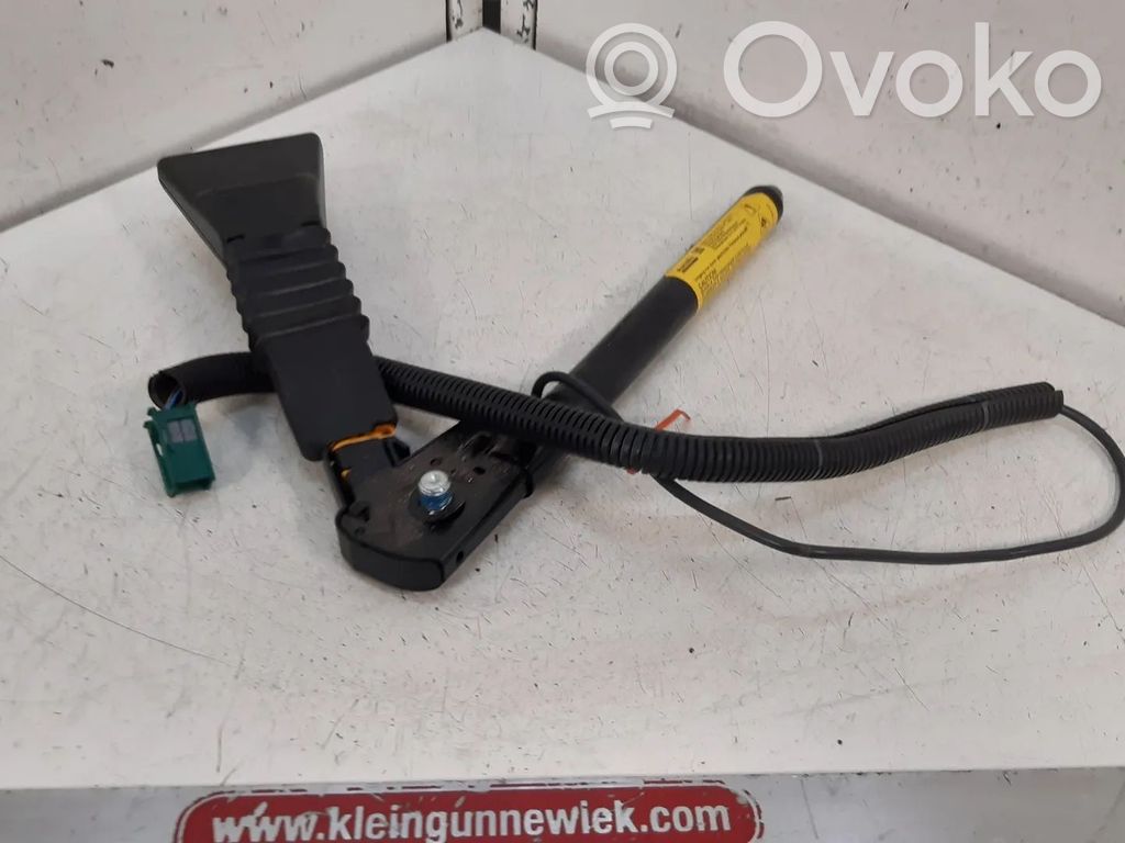 Opel Corsa C Hebilla del cinturón delantero 