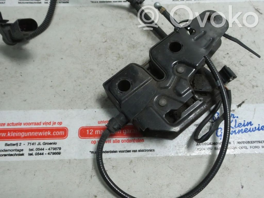 Seat Altea Engine bonnet/hood lock/catch 