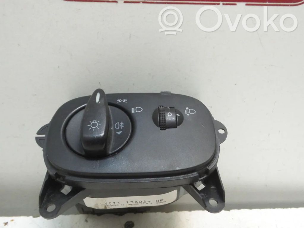 Ford Transit - Tourneo Connect Altra parte interiore