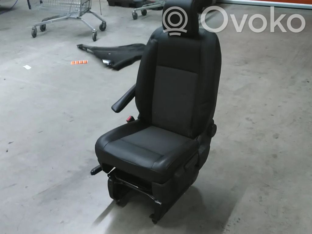 Asiento delantero del conductor