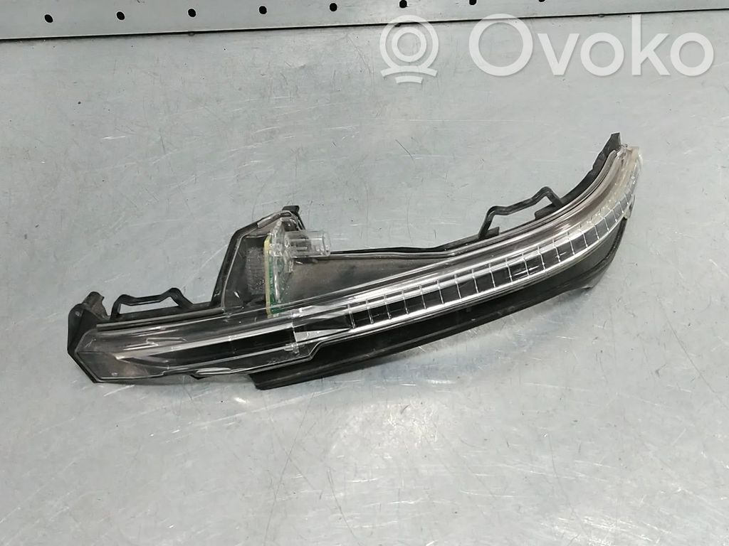 Audi Q7 4M Componentă oglindă exterioară portieră 