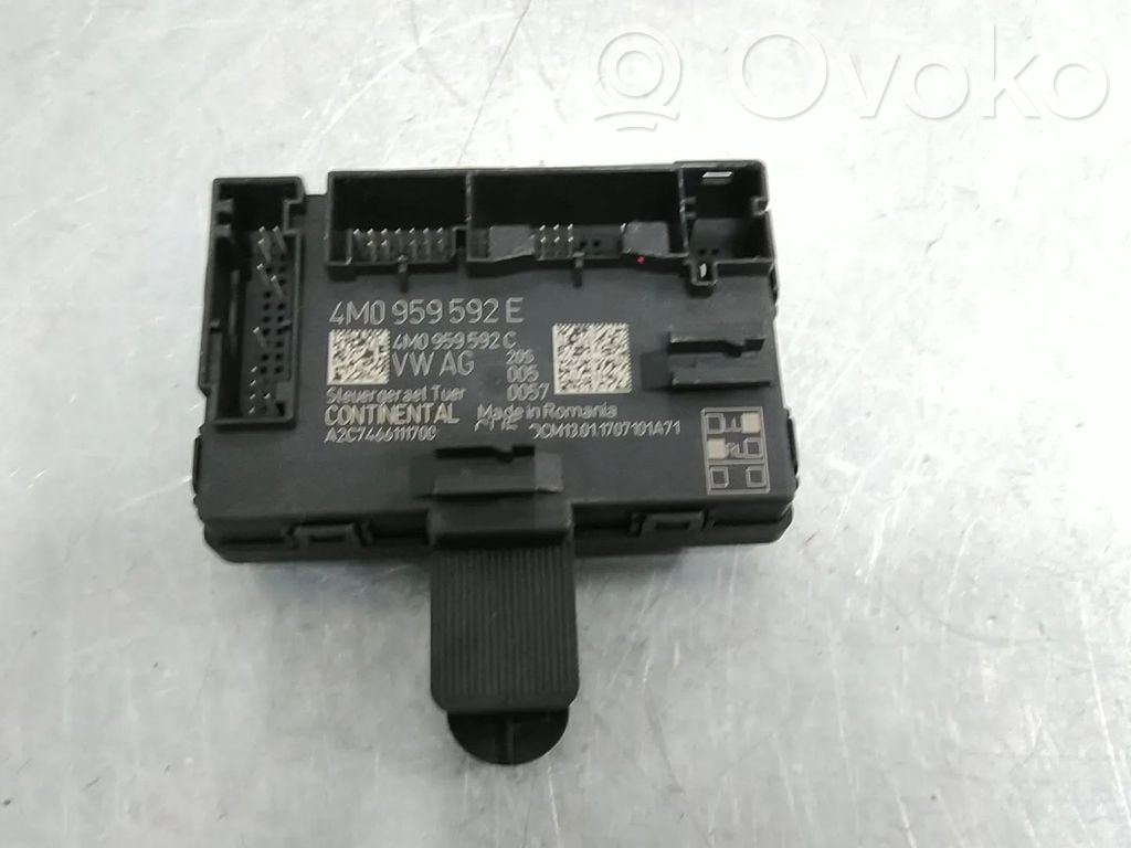Audi Q7 4M Door control unit/module 
