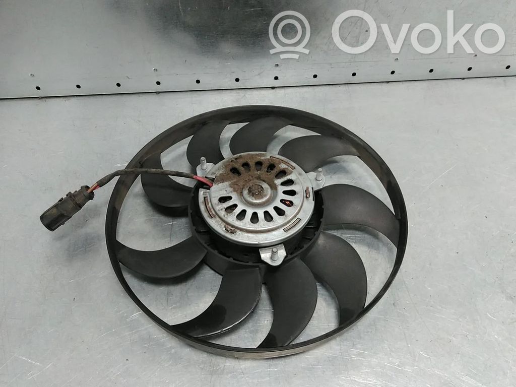 Volkswagen Touran II Convogliatore ventilatore raffreddamento del radiatore 