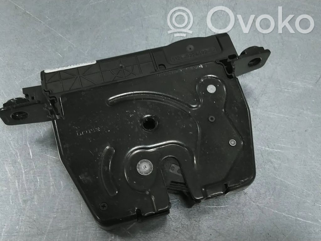 BMW 4 F32 F33 Zamek klapy tylnej / bagażnika 