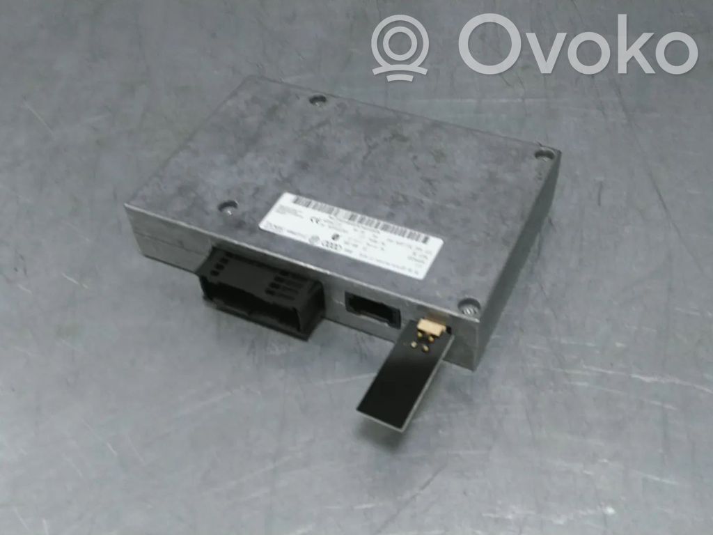Audi A4 S4 B8 8K Console centrale, commande de multimédia l'unité principale 