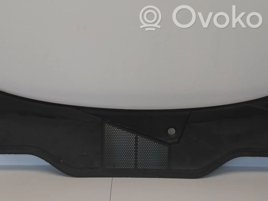 Audi e-tron Wiper trim 