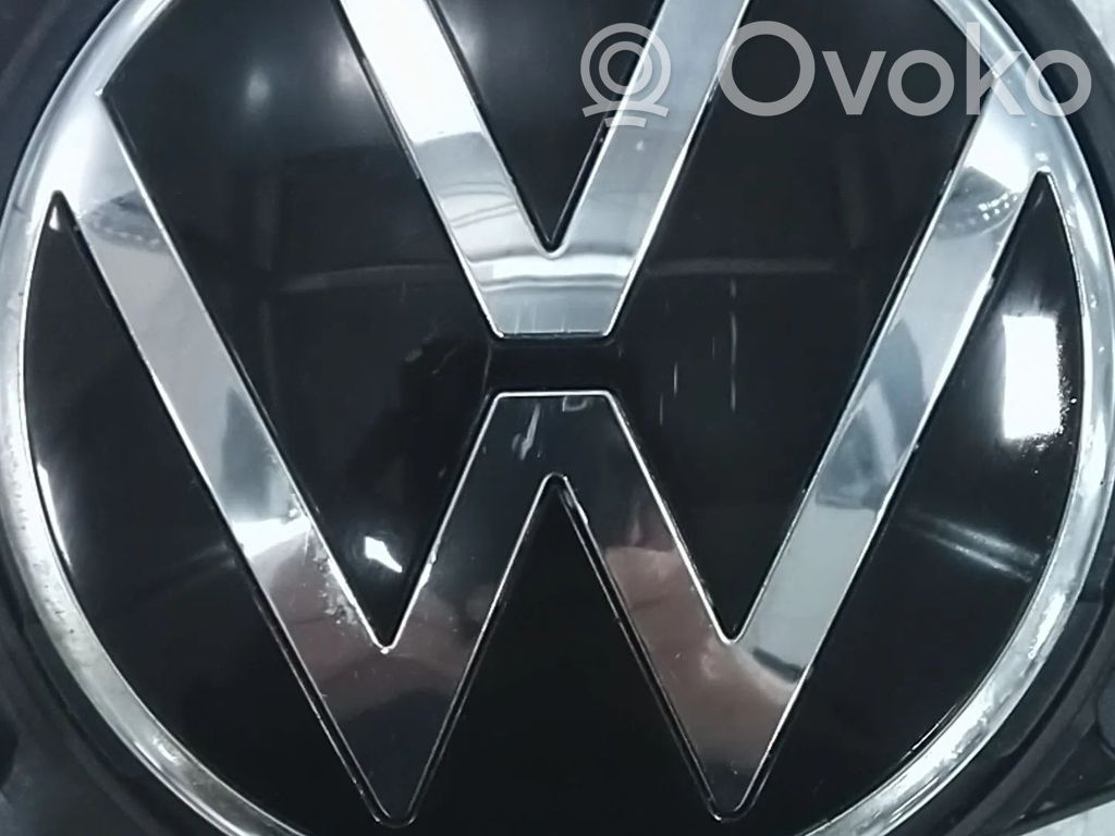 Volkswagen T-Roc Uchwyt / Rączka otwierania klapy tylnej bagażnika 