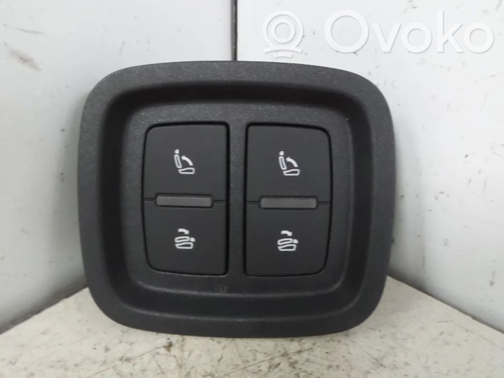 Audi Q7 4M Otros repuestos del interior 