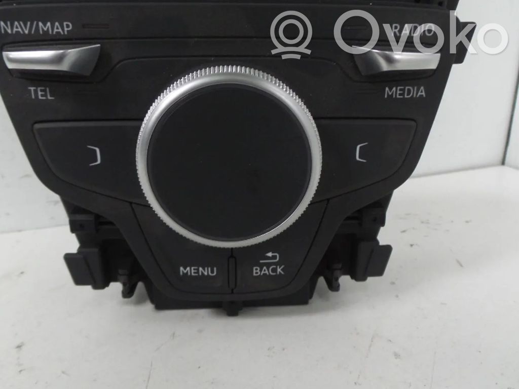 Altra parte interiore   8W0919614J,8W0919614K,8W0919614R