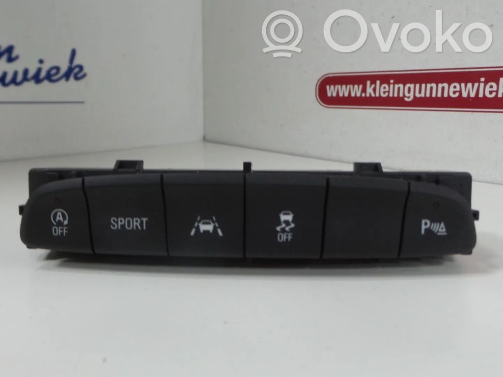 Vauxhall Astra K Other interior part 