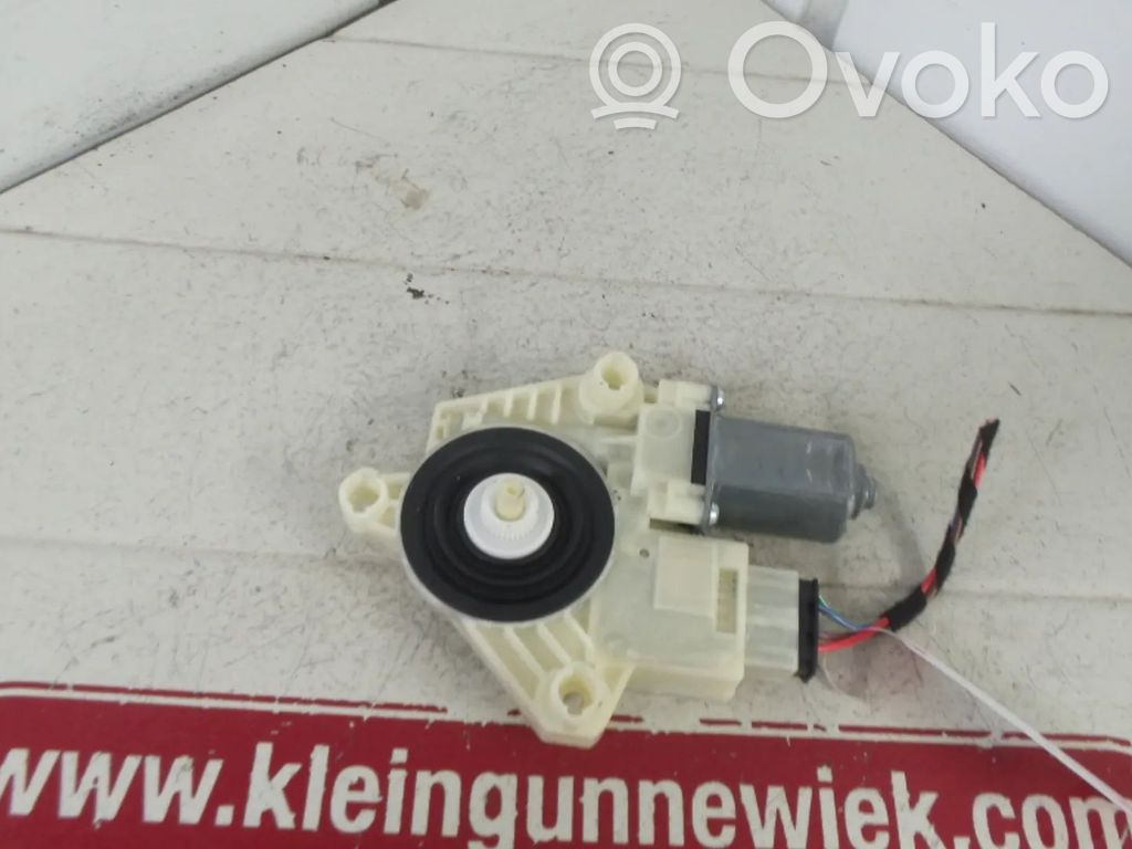 Skoda Rapid (NH) Motor macara geam ușă față 