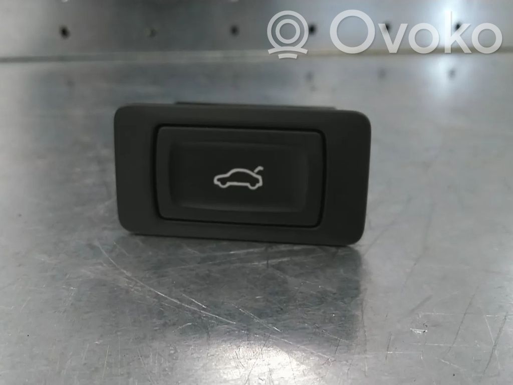 Audi A5 Otros repuestos del interior 