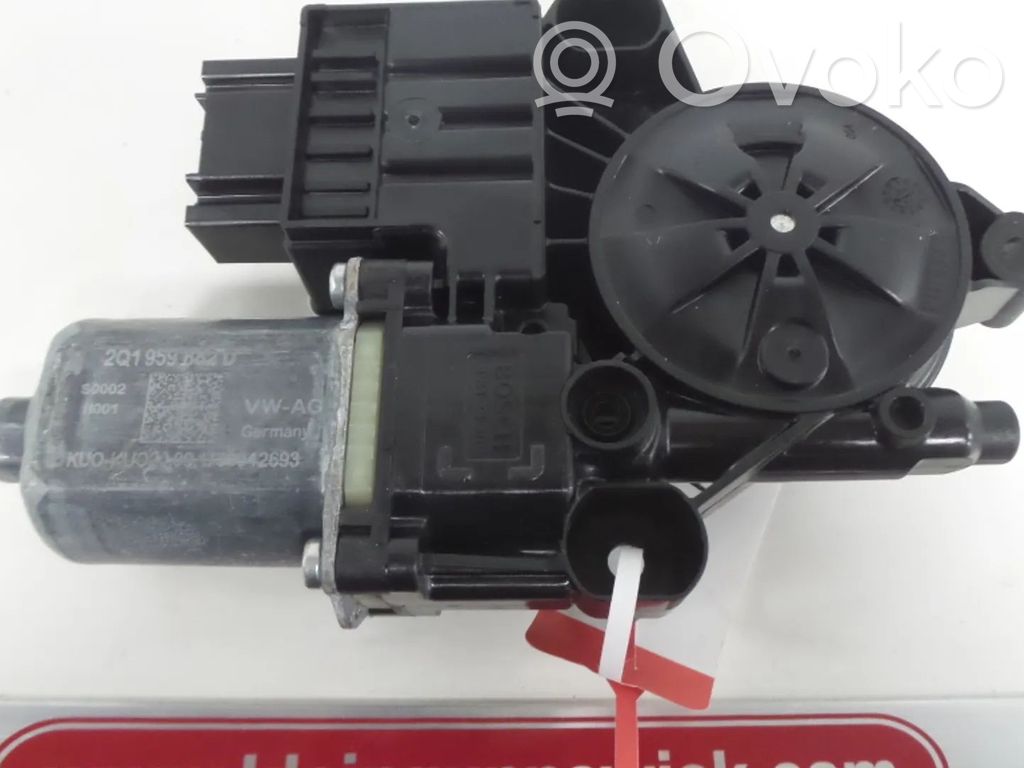 Volkswagen Polo VI Silnik regulatora szyby drzwi przednich 