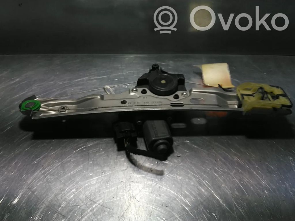 Ford Focus Motor del regulador de la ventanilla de la puerta delantera 