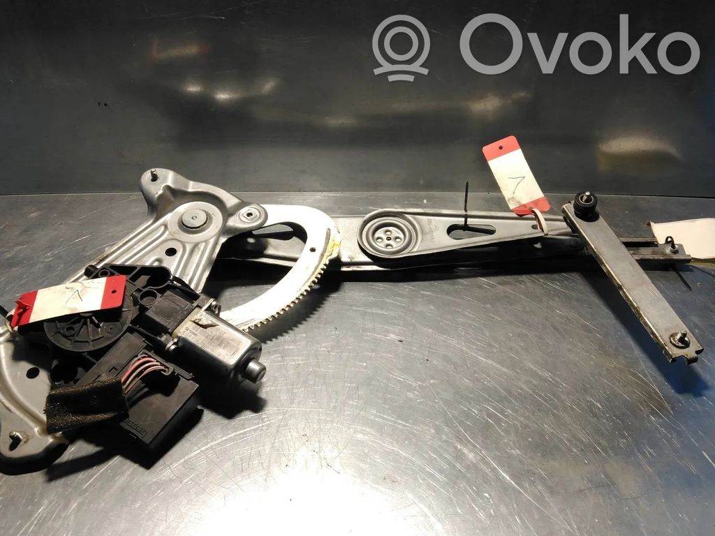 Renault Megane III Motorino alzacristalli della portiera anteriore