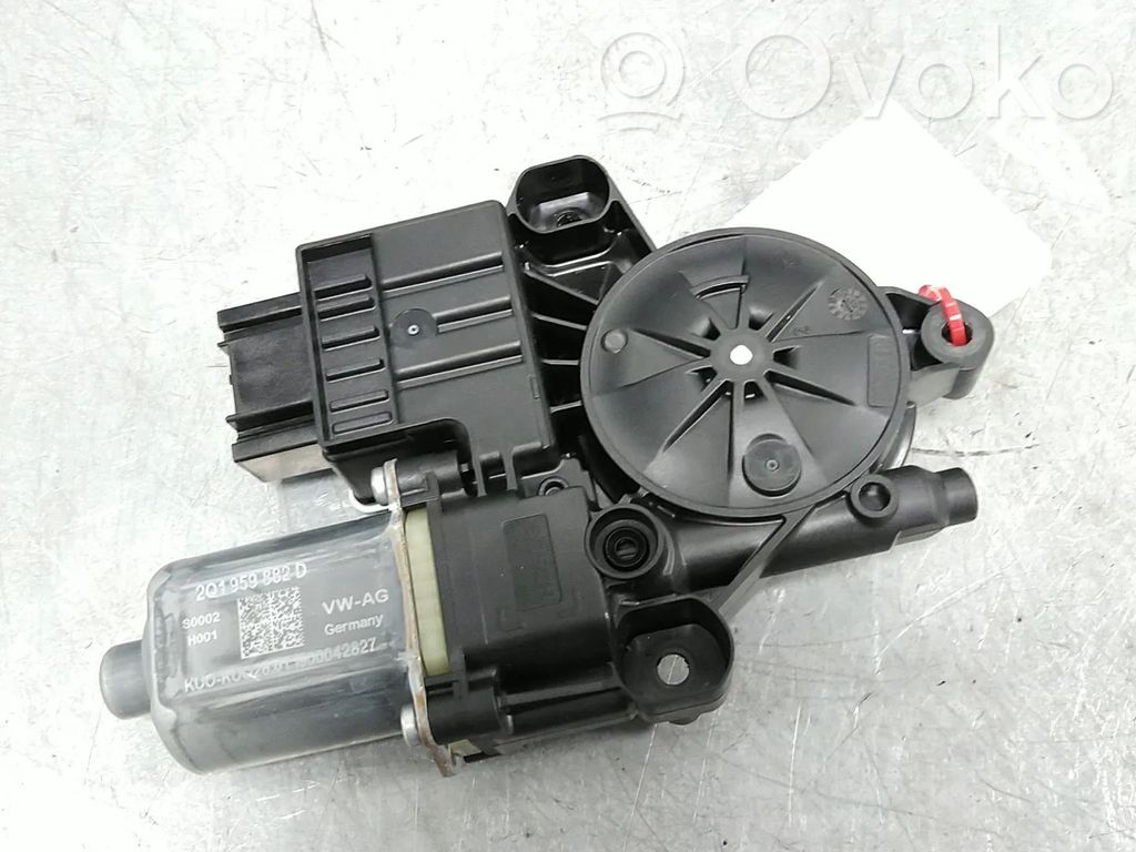 Volkswagen Polo VI Silnik regulatora szyby drzwi przednich 