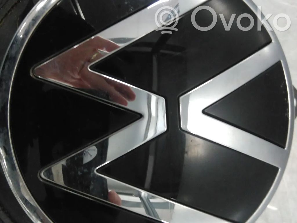 Volkswagen T-Roc Uchwyt / Rączka otwierania klapy tylnej bagażnika 