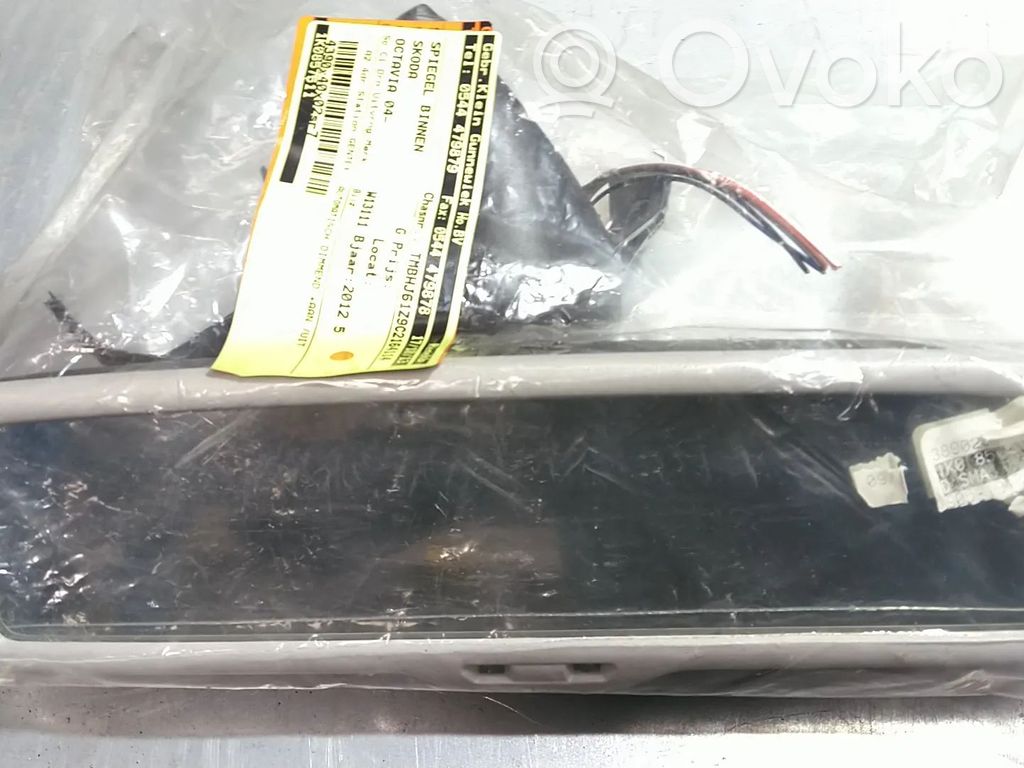 Skoda Octavia Mk2 (1Z) Embellecedor de espejo retrovisor 