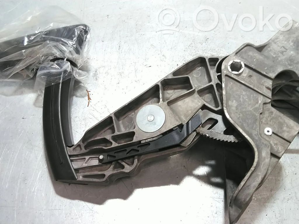 Audi A3 S3 8P Manetă frână de mână 