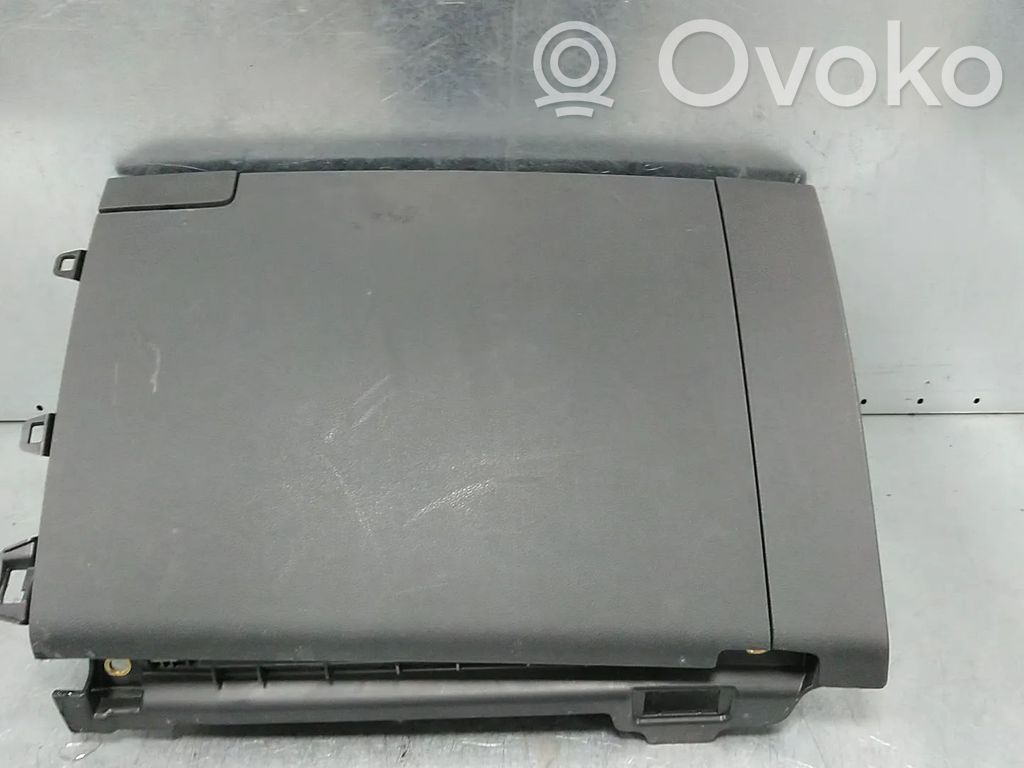 Skoda Karoq Juego guantera 