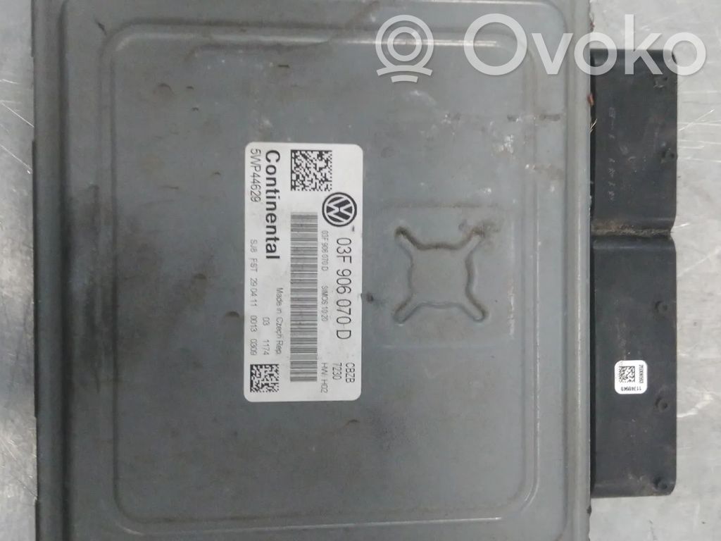 Volkswagen Polo V 6R Engine control unit/module 