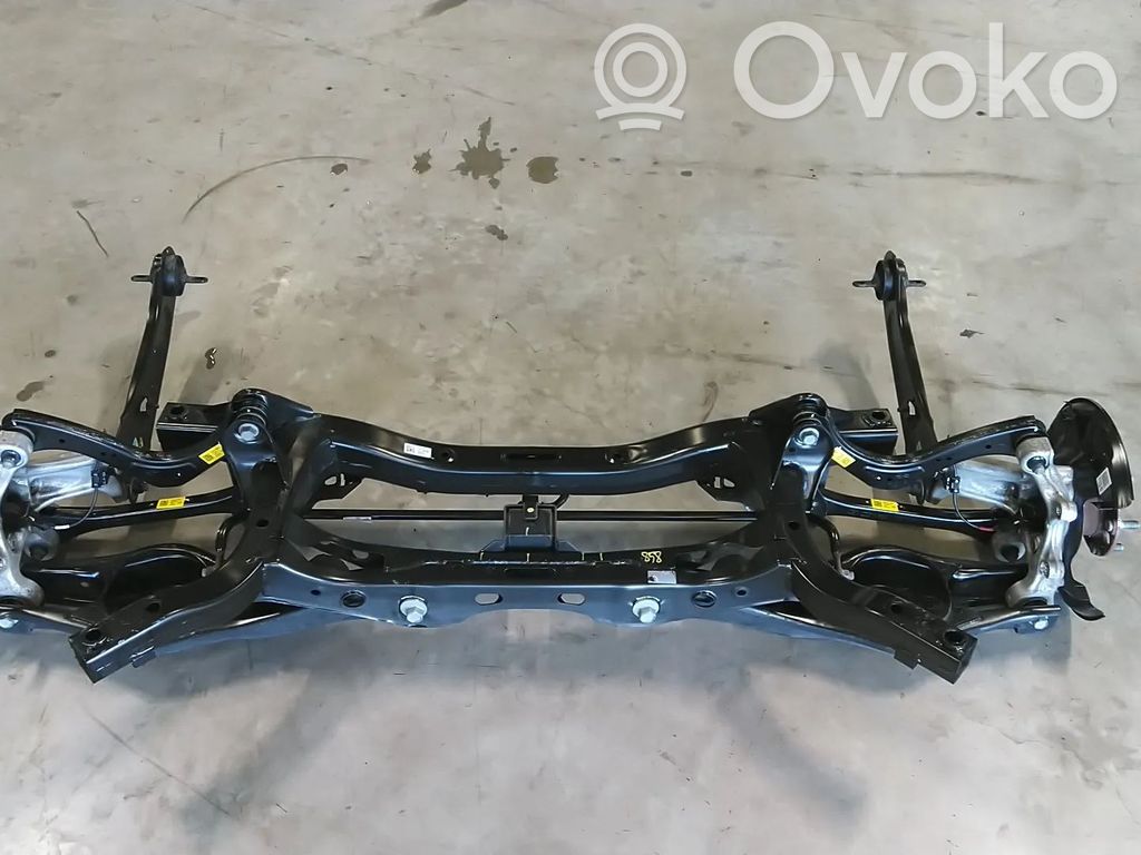 Hyundai Kona I Belka osi tylnej 