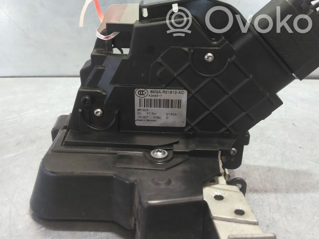 Ford Mondeo MK IV Încuietoare ușă față 