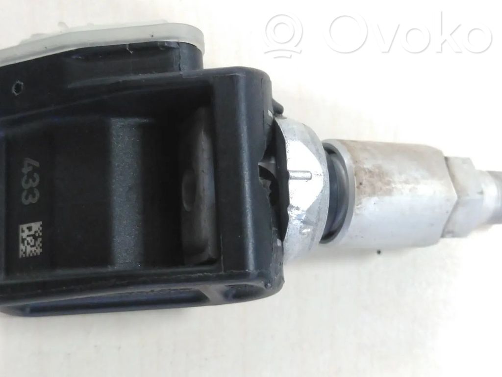 Mercedes-Benz E W213 Senzor presiune anvelope 