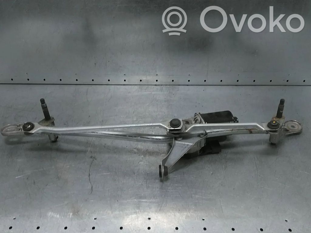 BMW 5 G30 G31 G38 Tiranti e motorino del tergicristallo anteriore 