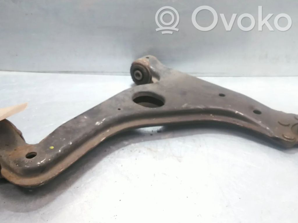 Opel Astra H Braccio di controllo sospensione anteriore inferiore/braccio oscillante 