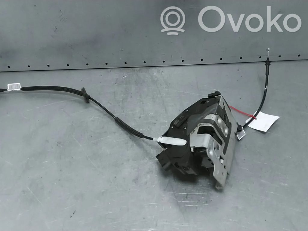Ford Transit Priekšpusē slēdzene 