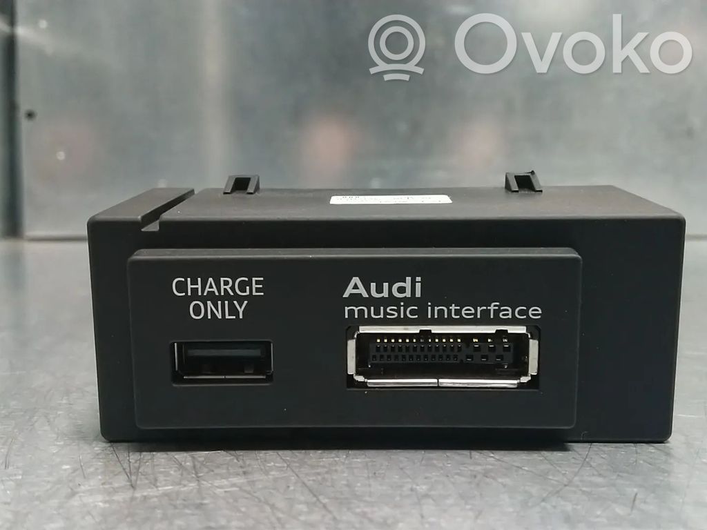 Audi A3 S3 8V Tornillo de la rueda de repuesto 
