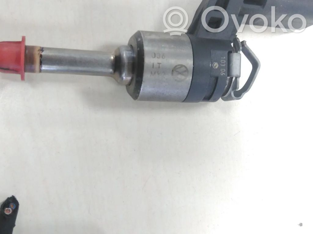 Volkswagen PASSAT B6 Fuel injector 