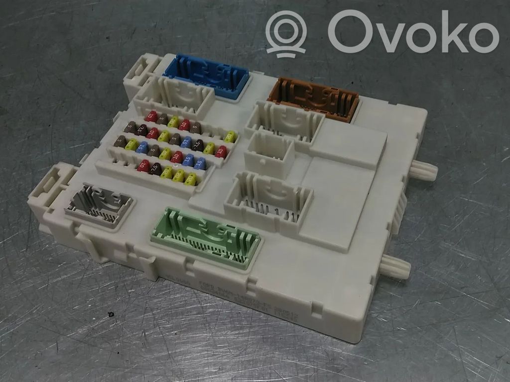 Ford Focus Fuse module 