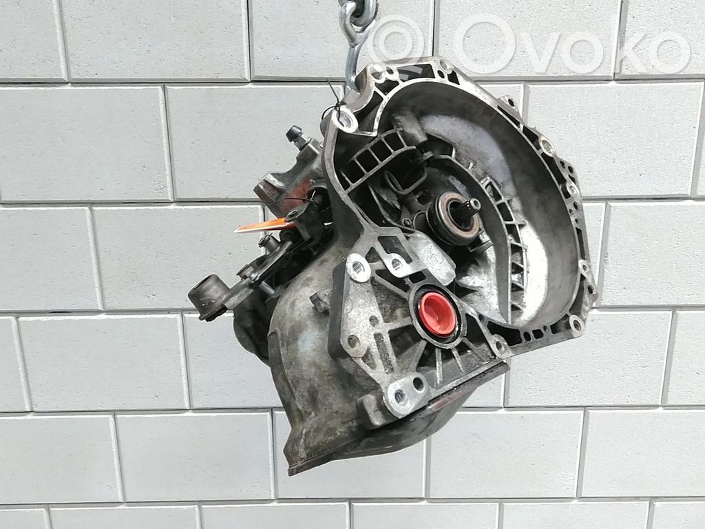 Opel Corsa D Manual 5 speed gearbox 