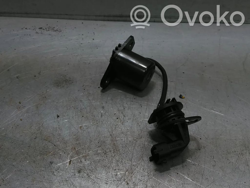 Opel Zafira B Sensor 