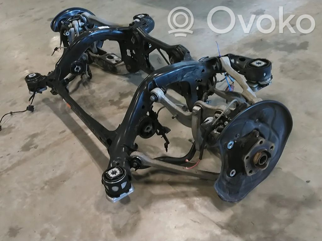 Audi e-tron Galinis tiltas 
