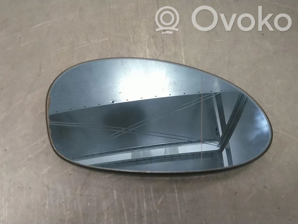 BMW 1 E81 E87 Veidrodėlio stiklas 