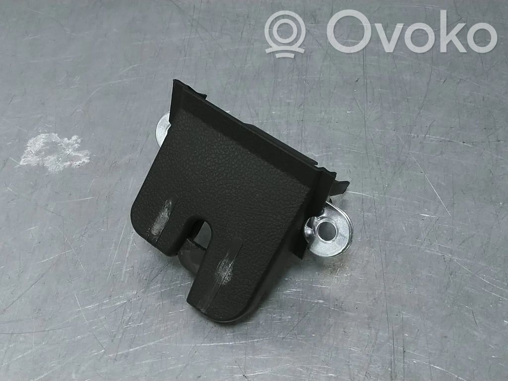 Volkswagen Polo V 6R Zamek klapy tylnej / bagażnika 