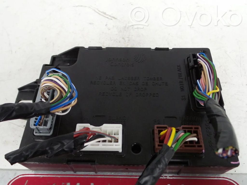 Renault Captur BSM Control unit 