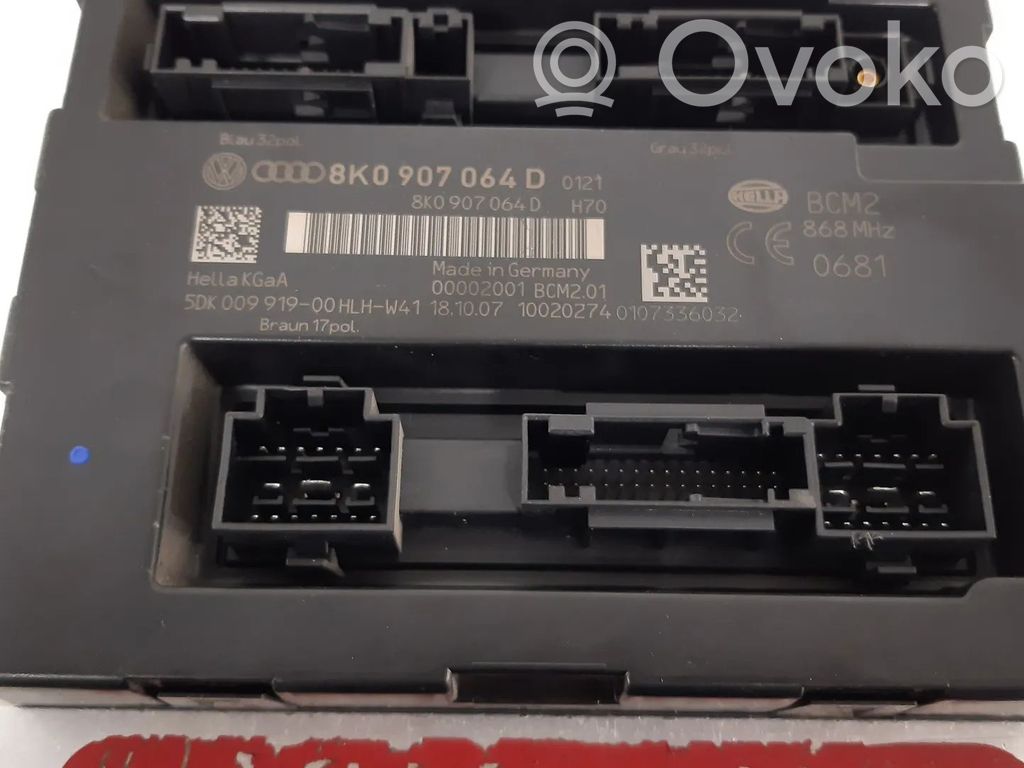 Audi A4 S4 B8 8K Katvealueen valvonnan ohjainlaite (BSM) 